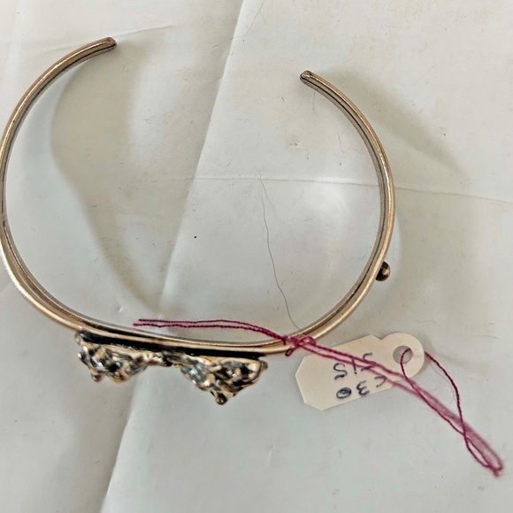 BRACELET, STERLING SILVER, TWO HORSES WITH MANES FLOWING, NEW, TAG ON - Picture 2 of 2